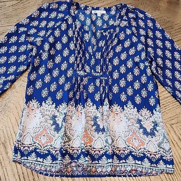 Boho bell sleeve top size small Dr2 - Picture 9 of 9